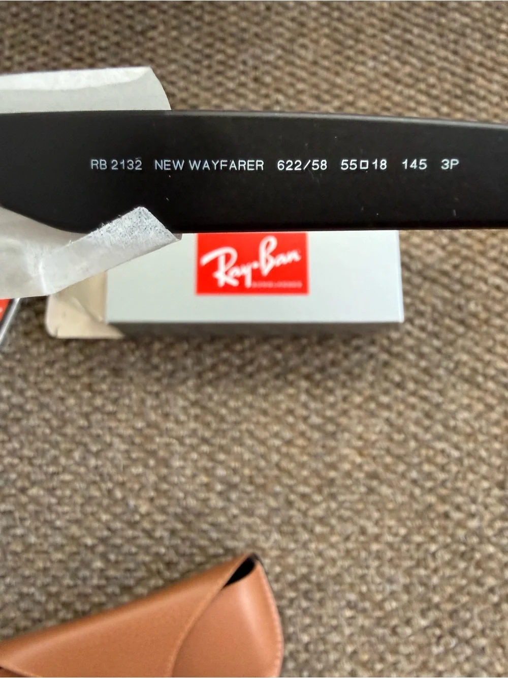 Brand New Ray Ban Polarized New Wayfarer Sunglasses RB2132 Size 55